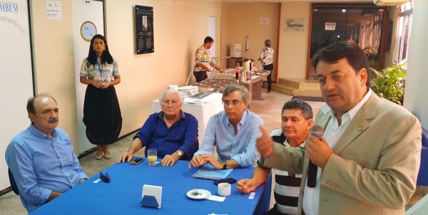 Sindilojas realiza Reunião Ordinária da Diretoria com a presença do Vereador Benigno Júnior